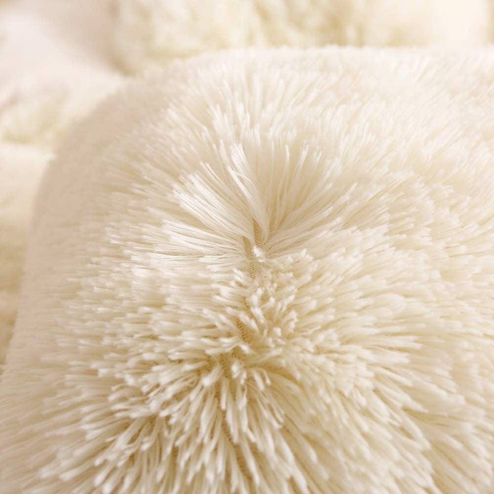 buy white luxury plush bed linen set